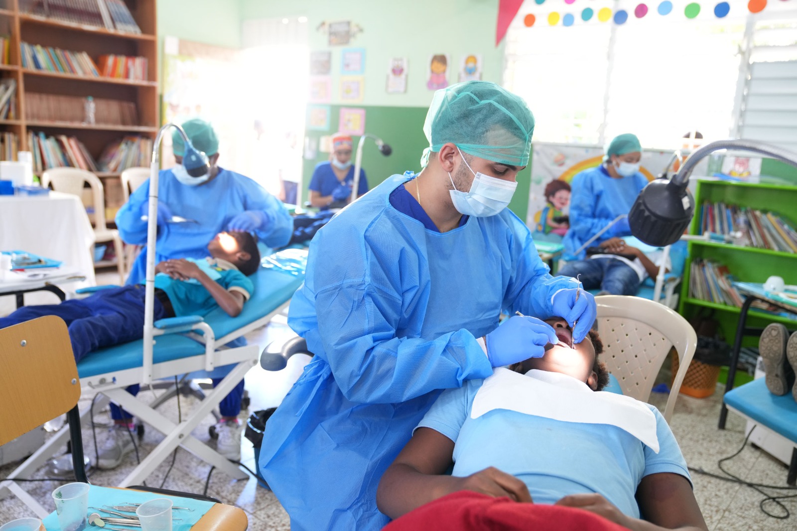El INABIE beneficia a más de 620 estudiantes de Pedernales con soluciones de salud bucal