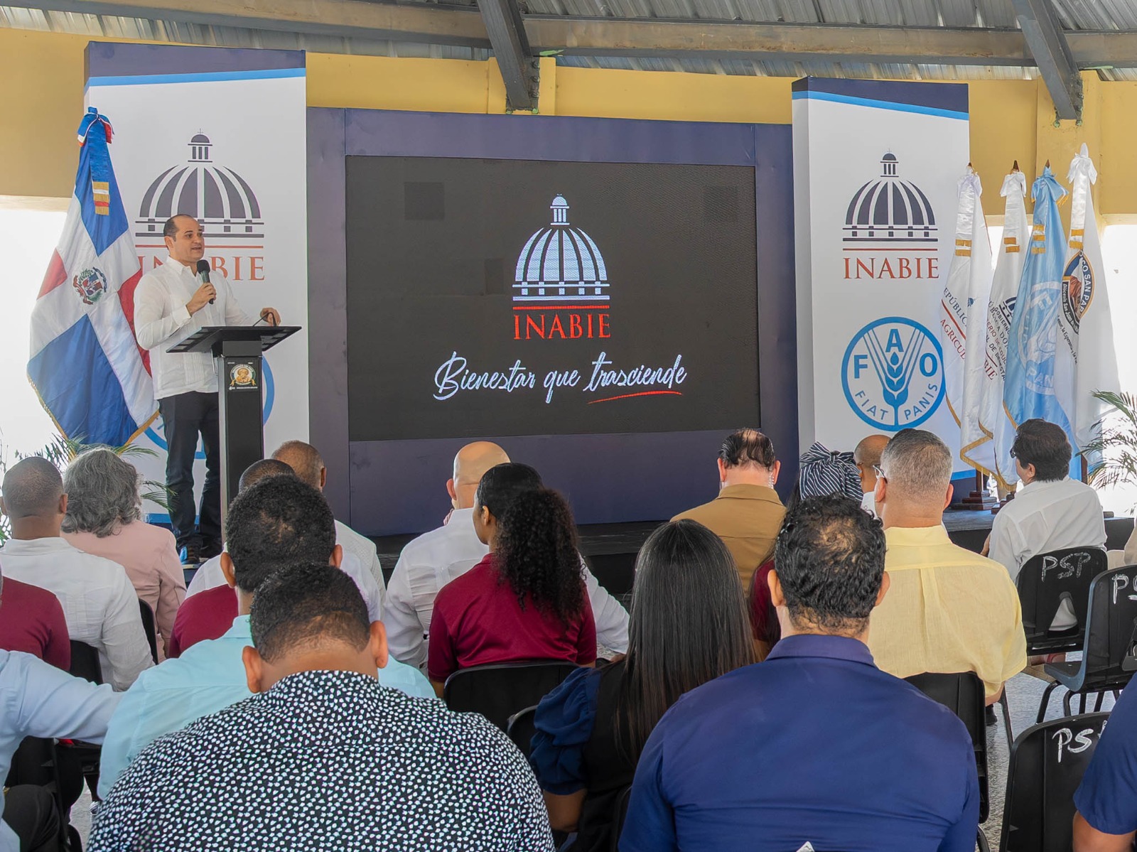 El INABIE inaugura cocinas y huertos escolares construidos en seis escuelas de San Juan con el apoyo técnico de la FAO