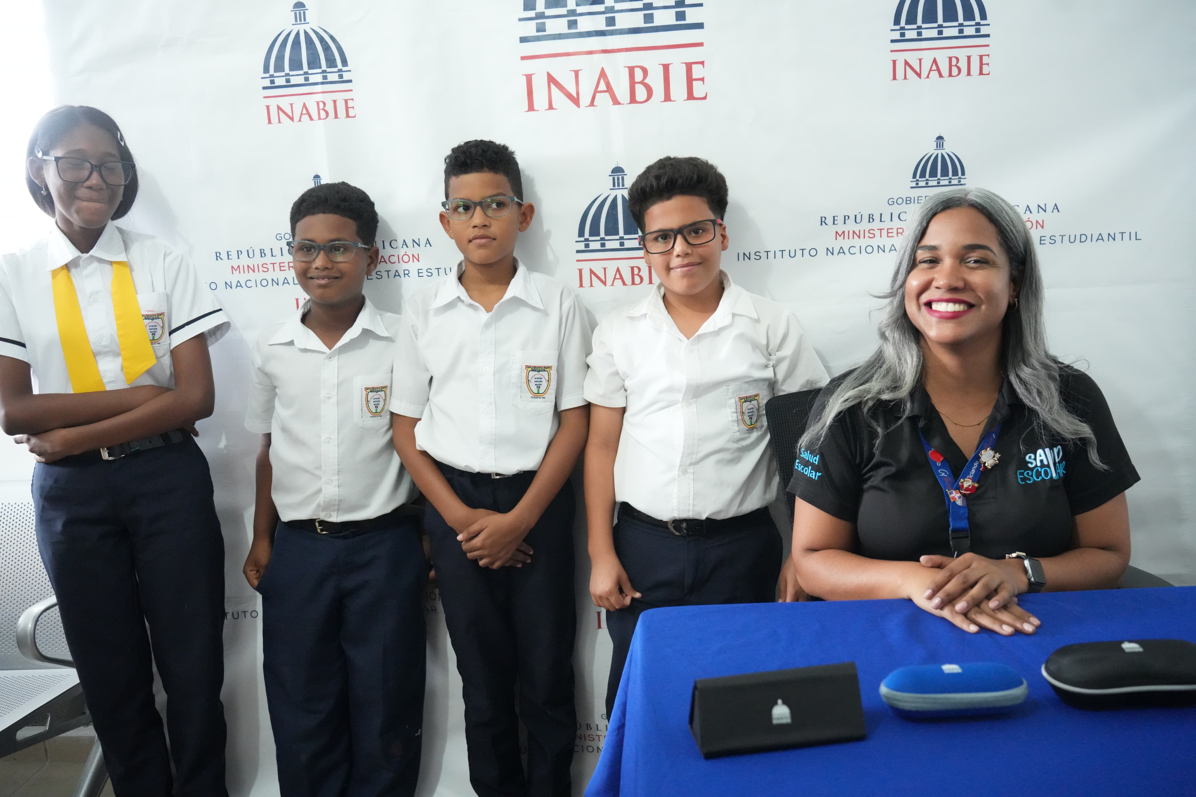 Gobierno coordina expansión del programa “Salud Escolar” en 580 centros educativos